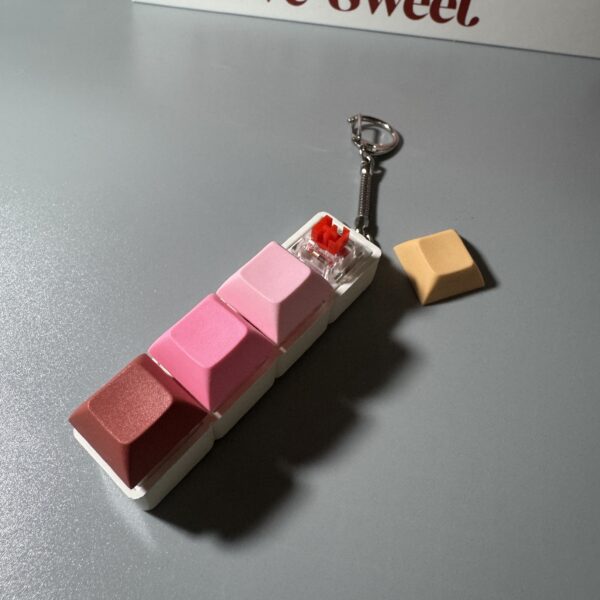 4 key custom keyboardf fidget pink dsa