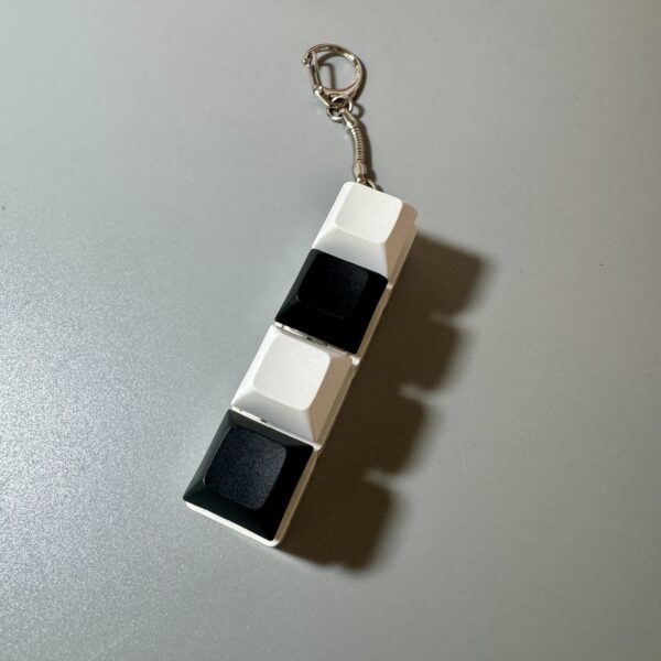 4 key custom keyboardf fidget black white dsa